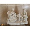 Image 4 : Porcelain Figurines and Gilded Tea Set Collection