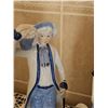 Image 4 : Porcelain Blue and White Figurine Collection, 10 Pieces
