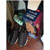 Image 2 : Large Mixed Women's Clothing and Footwear Lot