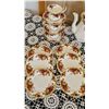 Image 3 : Royal Albert Old Country Roses Tea Set, 6 Cups, Saucers, Plates & Teapot
