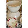Image 5 : Tableware Including Pyrex, Wood & Sons, Canada Plate