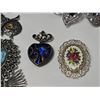 Image 3 : Costume Jewellery Necklaces and Brooches