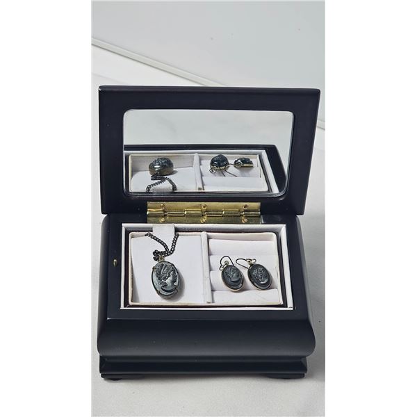 Cameo Necklace and Earring Set in Black Jewelry Box