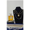 Image 1 : Chanel No. 5 Eau de Parfum, Costume Jewellery, Dynasty Pearl Necklace