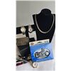 Image 1 : Lot: Watches, Pens, Necklace, Collectibles