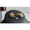Image 2 : Mathey-Tissot Quartz Watch, Shell Jewelry Set, Imari Perfume