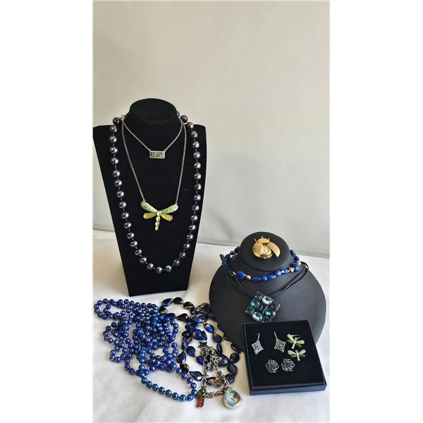 Costume Jewellery Lot With Necklaces, Earrings, Brooch