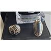 Image 3 : Jewellery Lot: Necklaces, Rings, Bracelet, Wristwatch