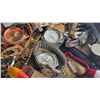 Image 3 : Game Tiles, Watches, Jewellery And Trinkets