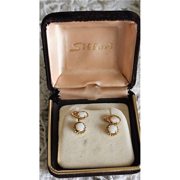 Siffari 14K Yellow Gold Opal Earrings, 3.24 Grams