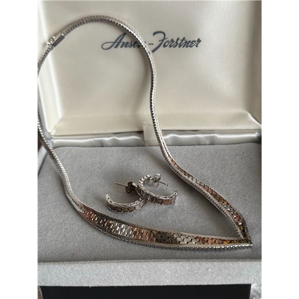 34.4 Gram Sterling Silver Tri-Colour Necklace and Earring Set