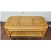 Image 1 : Rectangular Oak Lift-Top Coffee Table with Herringbone Inlay