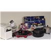 Image 1 : Small Kitchen Appliances and Cookware Lot