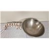 Image 4 : Stainless Steel Mixing Bowl and Chef Themed Spice Jars Set