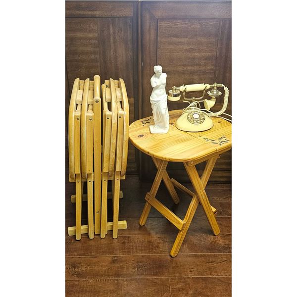 4 Wooden Folding TV Trays With Stand and Painted Accents