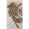 Image 4 : 5 Decorative Clocks and 3 Collector Plates