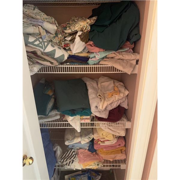 Linens and Towels Lot Multiple Sizes