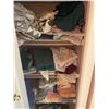 Image 1 : Linens and Towels Lot Multiple Sizes