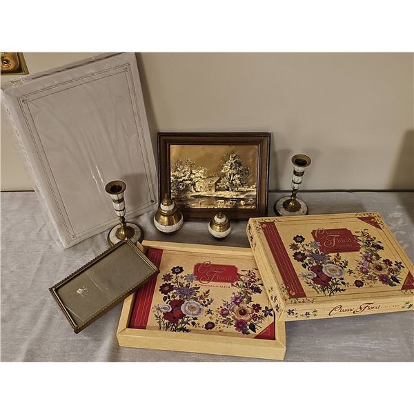 Decorative Home Accessories With Classic Floral Albums