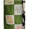 Image 4 : Handmade Quilts and Patchwork Pillow