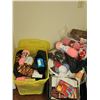 Image 1 : Yarn, Accessories and Knitting Tools