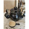 Image 2 : Black Ceramic Fondue Set with 6 Cups and Framed Landscape Art