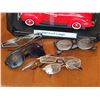 Image 2 : 1940 Ford Coupe Die-Cast Model Car With Eyeglasses Lot