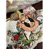Image 2 : Household Linens and Kitchen Textiles