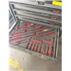 Image 5 : L1 - JTC Rolling mechanics tool box w/ misc. tools