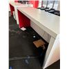 Image 2 : L1 - Tesla service desk - 96x30x42" - w/ outlets