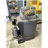Image 3 : L2 - Robinair Cooltech 17580 Refrigerant pump machine