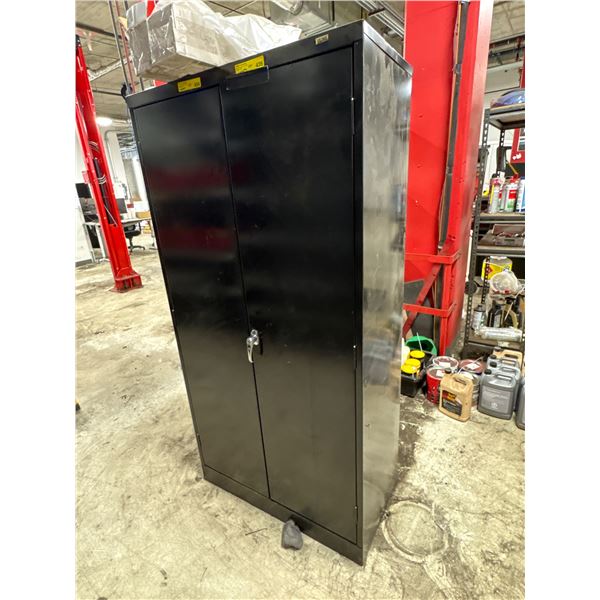L2 - Uline cabinet w/ 2 shelves - 36x18x72"