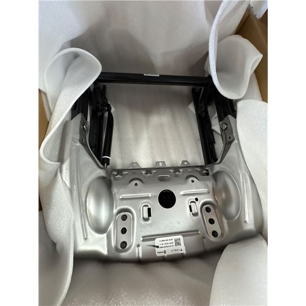 L2 - 3pc - x2 BNIB OEM Tesla Hood actuator assemblies & LH B Pillar for Model 3