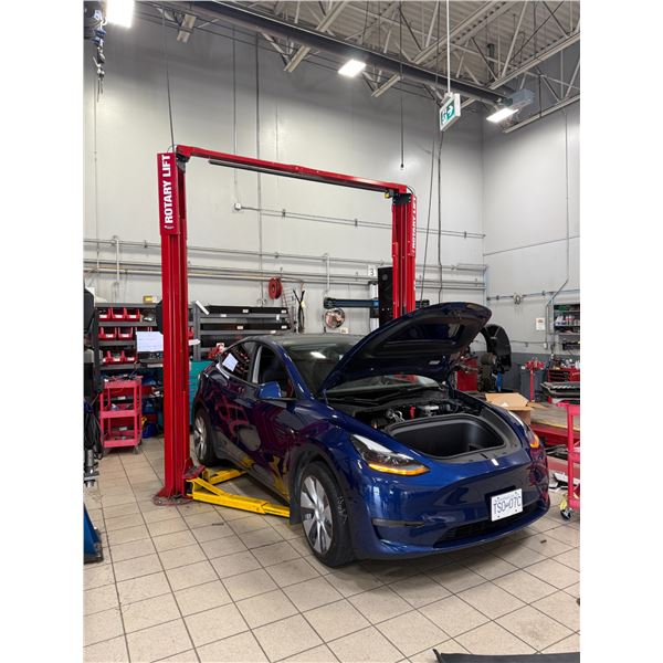 L3 - Rotary Lift 2 Post 7,000lb Car Hoist w/ Shockwave Technology System - Tested & Working