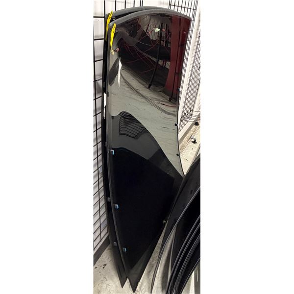 L2 - Tesla Model Y Fixed Roof Glass Assembly - 1509131-00-F