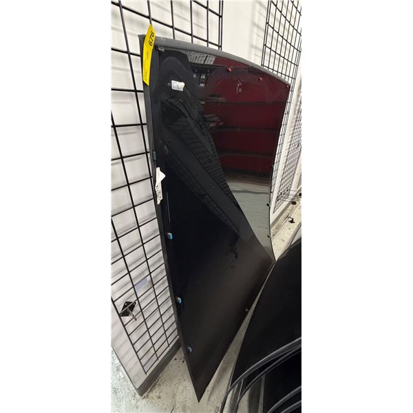 L2 - Tesla Model Y Fixed Roof Glass Assembly - 1509131-00-F