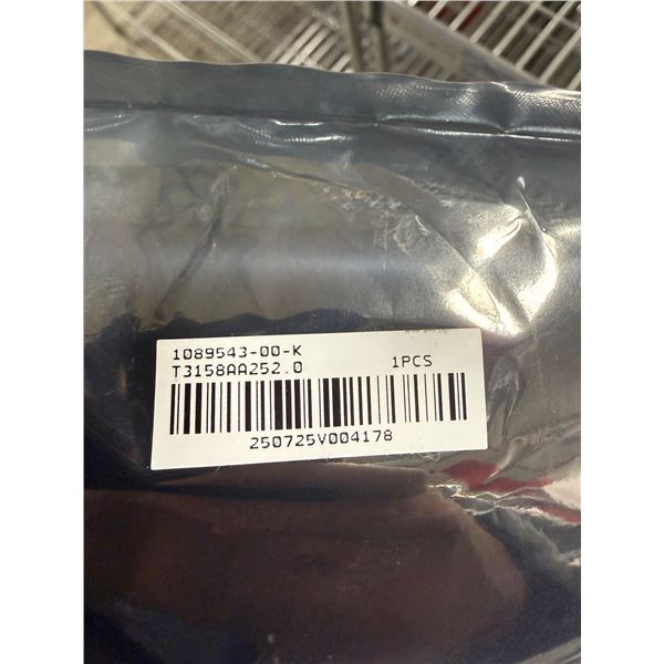 L2 - BNIB OEM Tesla Center Touchscreen Assembly for Model 3/Y - Part#: 1089543-00-k