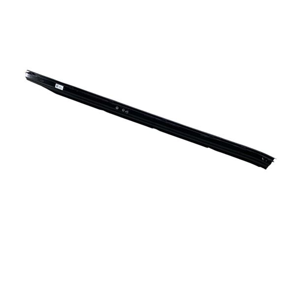 L2 - 2pc - RH Tonneau Rail Assembly - Part#: 1852129-00-F
