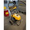 Image 1 : L2 - DeWalt 2400 PSI Pressure Washer with Coiled Hose