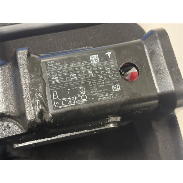 L2 - Tesla Model X Detachable Trailer Tow Hitch Receiver - OEM P/N: 1027582-00-B
