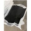 Image 2 : Group of Tesla Model Y Mats