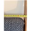 Image 5 : Wooden Ladder Blanket Rack With Three Throws