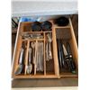 Image 2 : Cutlery Tray Set with Flatware, Knives, Scissors and Measuring Spoons