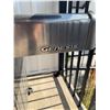 Image 4 : Weber Genesis Stainless Steel Propane BBQ Grill with Cover
