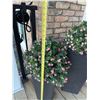 Image 4 : Tall Black Planters with Artificial Pink Flowers