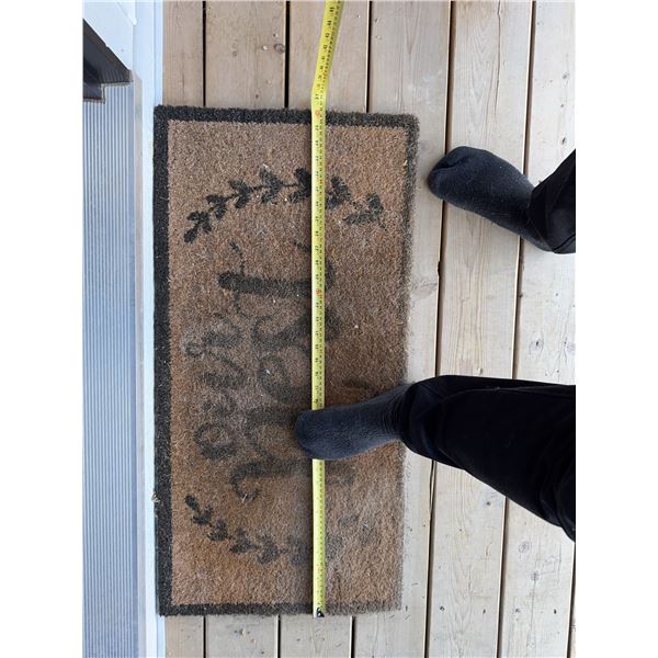 Rectangular Coir Welcome Doormat with Leaf Motif 30 x 18 Inch