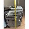 Image 11 : Samsonite Blue Hard Shell Luggage and Locket Luggage Set