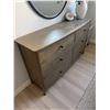 Image 1 : Six-Drawer Wood Dresser
