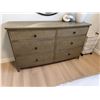 Image 3 : Six-Drawer Wood Dresser