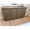 Image 4 : Six-Drawer Wood Dresser